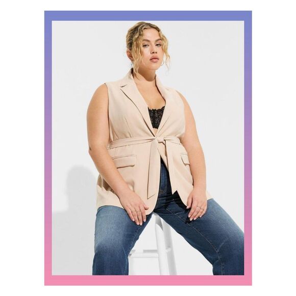 NWT Torrid 4X Studio Refined Crepe Longline Belted Blazer Vest Size 26 - Picture 1 of 8